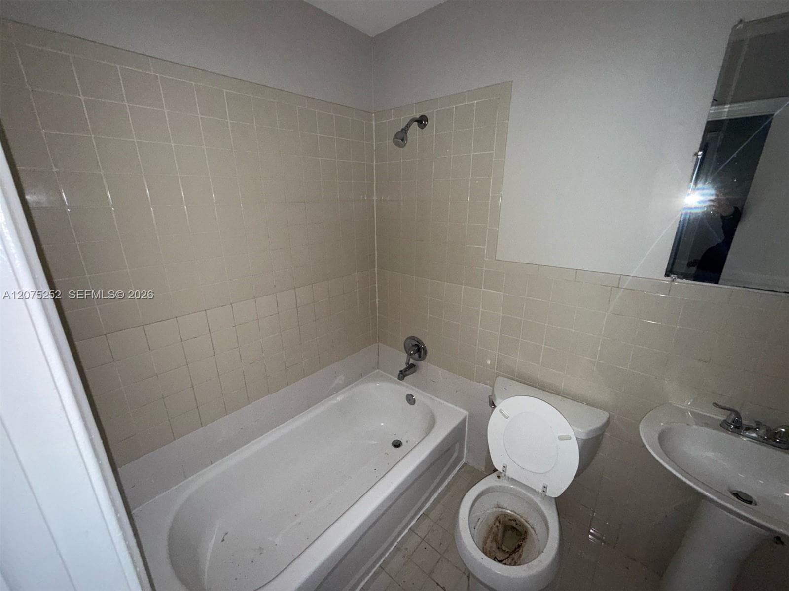 8220 SW 6th St, North Lauderdale, FL 33068 photo 6