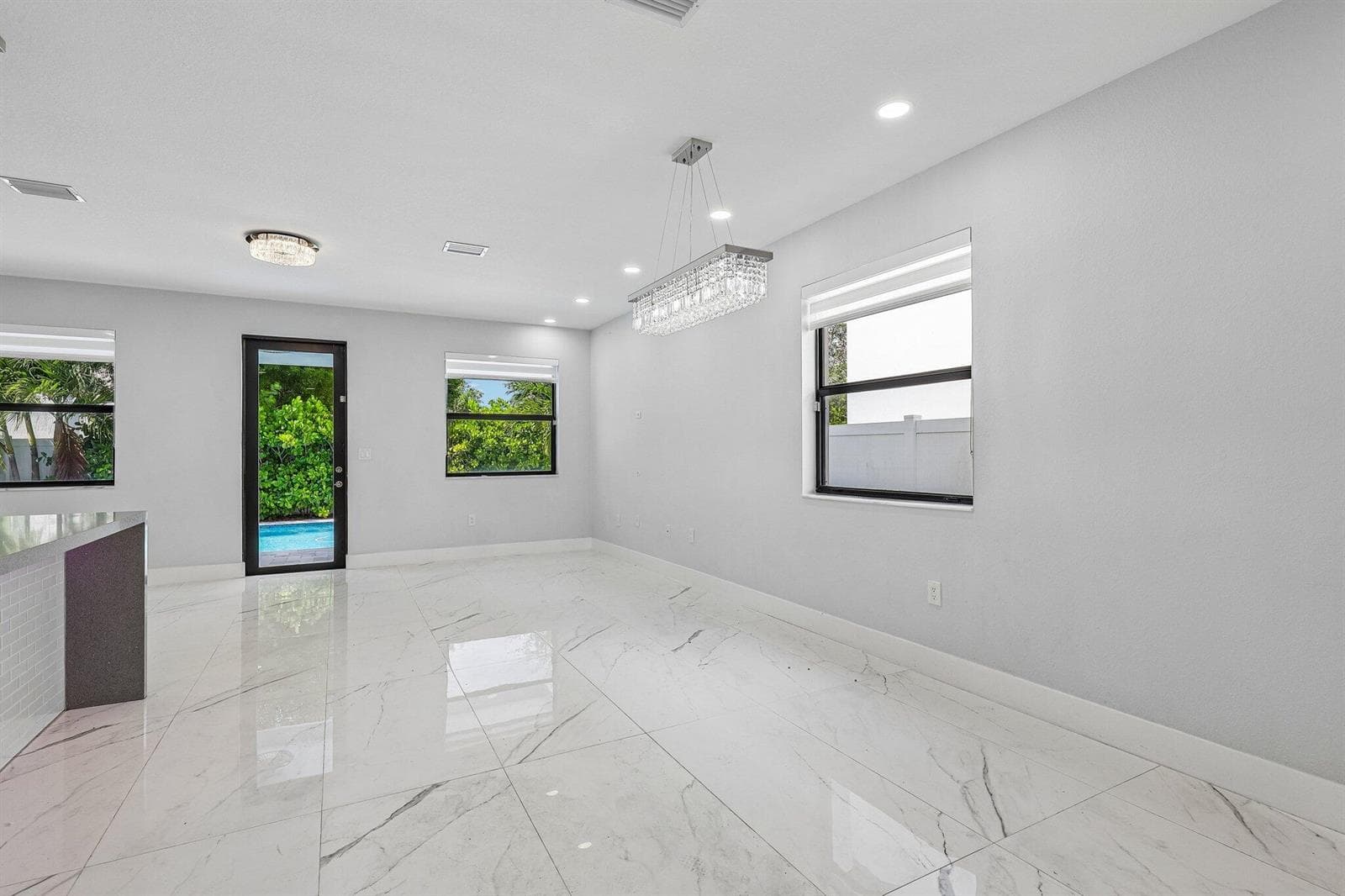 3567 W 110TH Terrace, Hialeah, FL 33018 photo 12