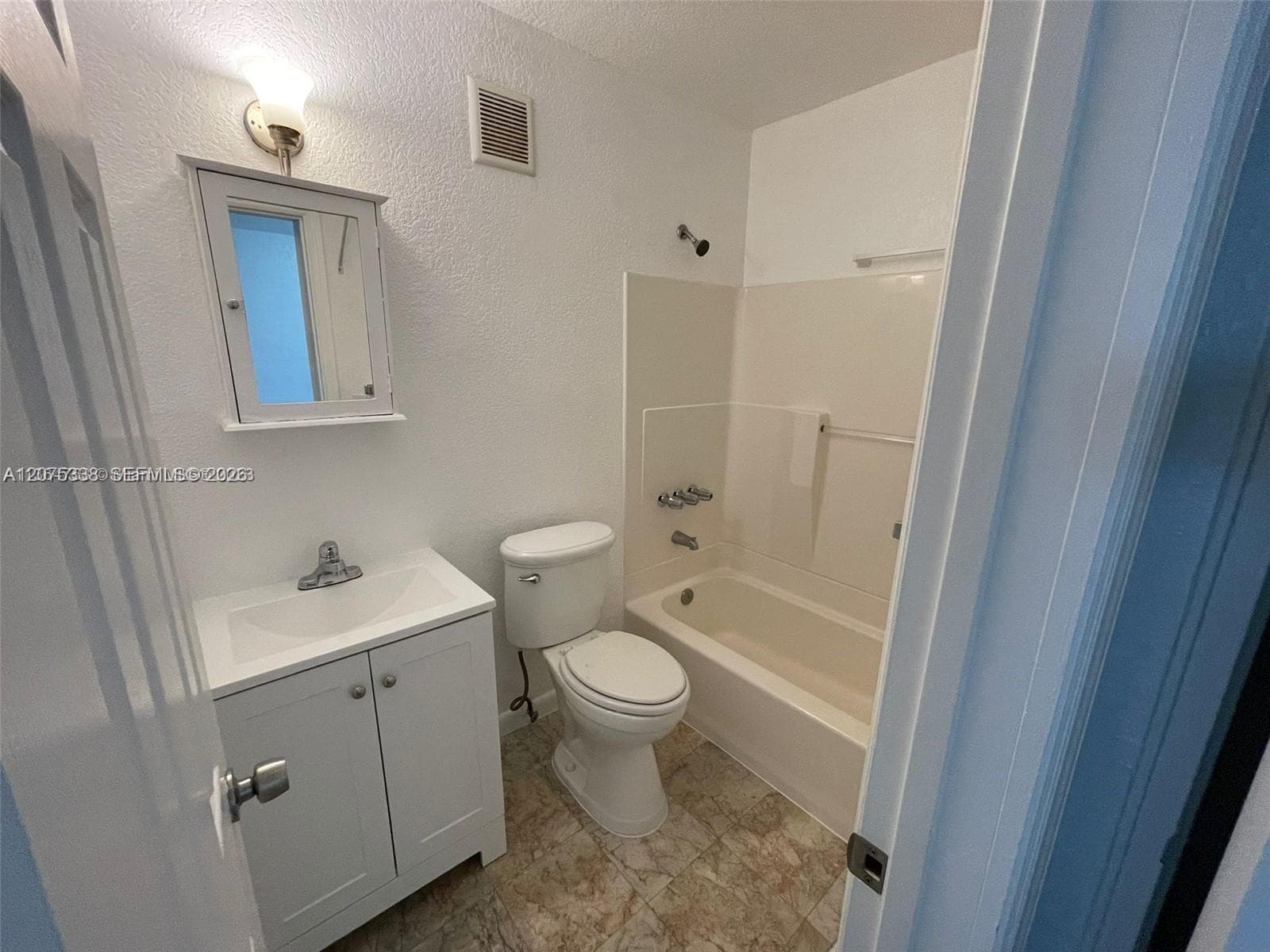 1471 NE 170th St # 224A, North Miami Beach, FL 33162 photo 6