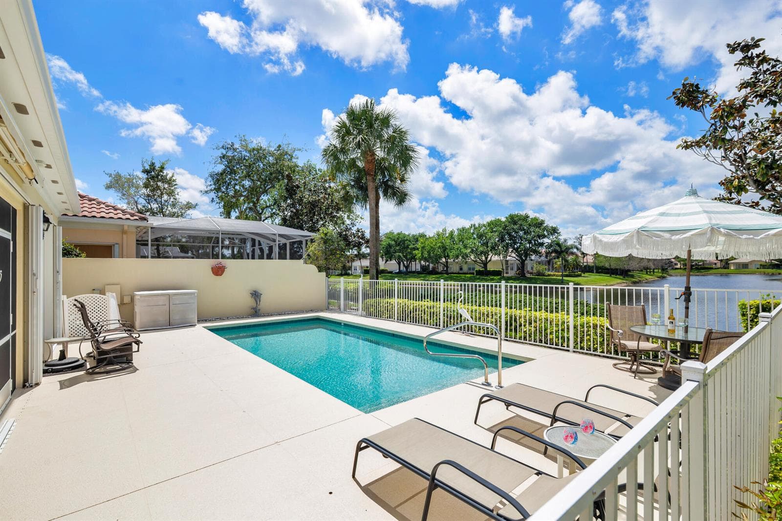 144 Euphrates Circle, Palm Beach Gardens, FL 33410 photo 11