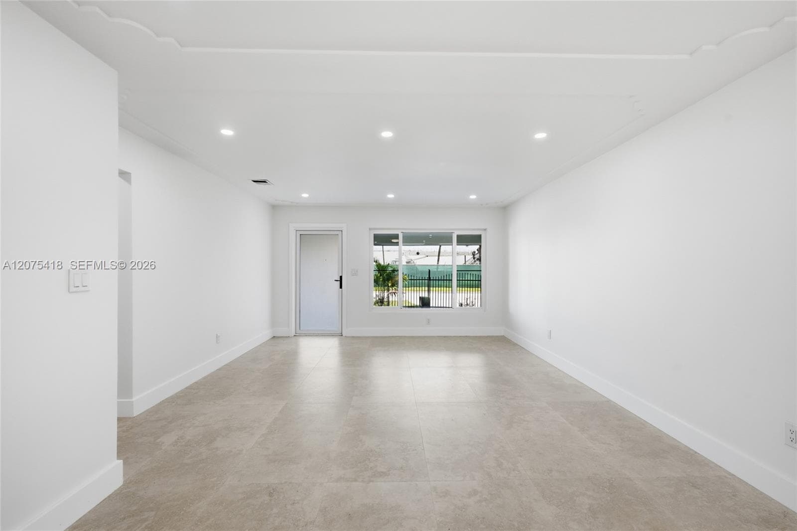275 W 13 St, Hialeah, FL 33010 photo 13