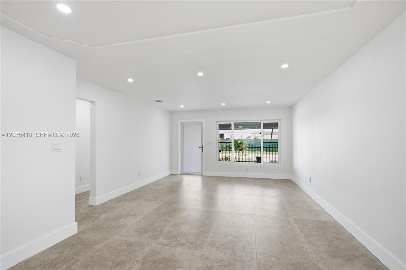 275 W 13 St, Hialeah, FL 33010 photo 12
