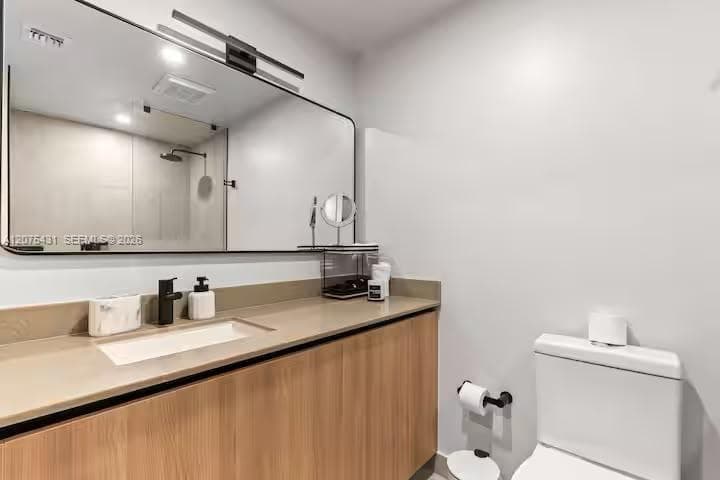 121 NE 5th St # 1711, Miami, FL 33132 photo 12