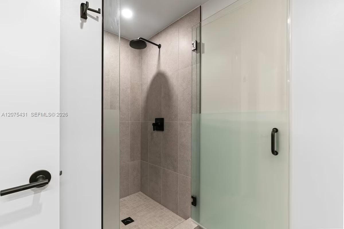 121 NE 5th St # 1711, Miami, FL 33132 photo 11