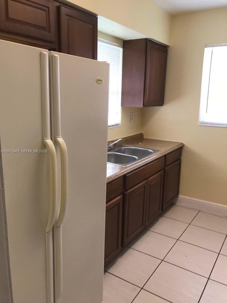 807 SW 5th Ct # back, Hallandale Beach, FL 33009 photo 2