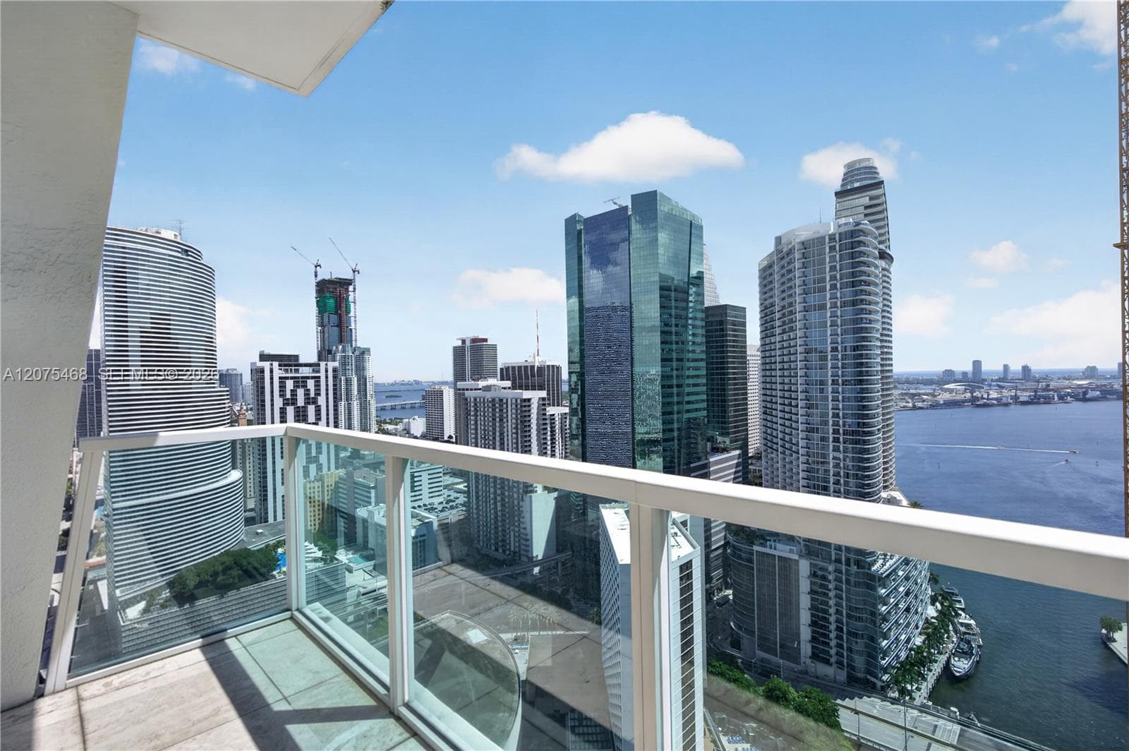 31 SE 5th St # 4212, Miami, FL 33131 photo 3