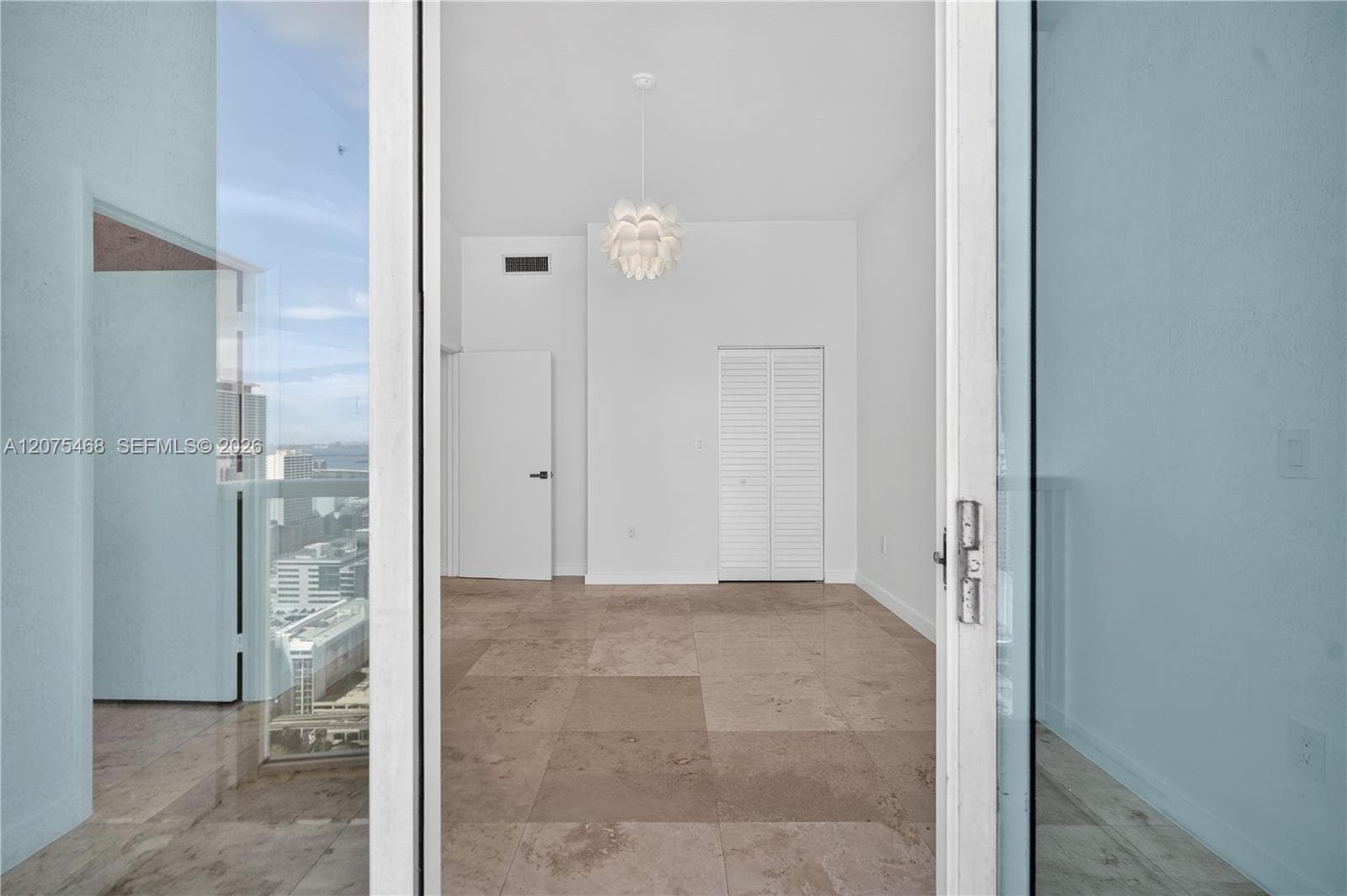 31 SE 5th St # 4212, Miami, FL 33131 photo 5