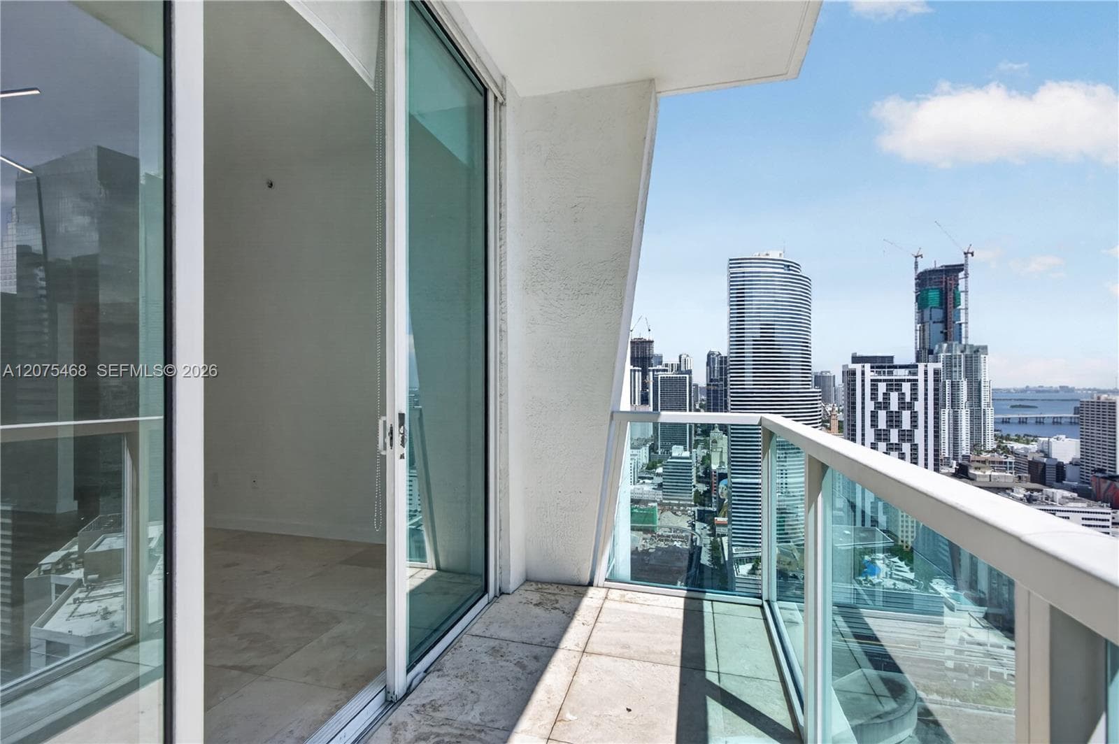 31 SE 5th St # 4212, Miami, FL 33131 photo 4
