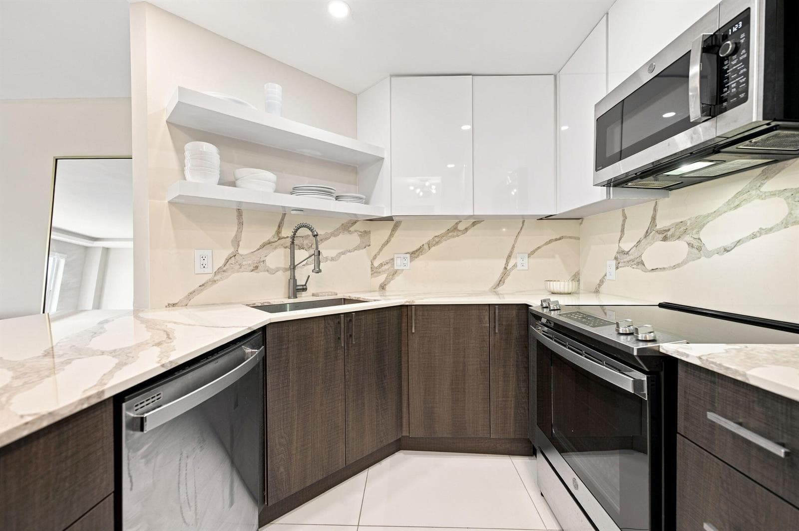 340 Sunset Drive # 405, Fort Lauderdale, FL 33301 photo 12
