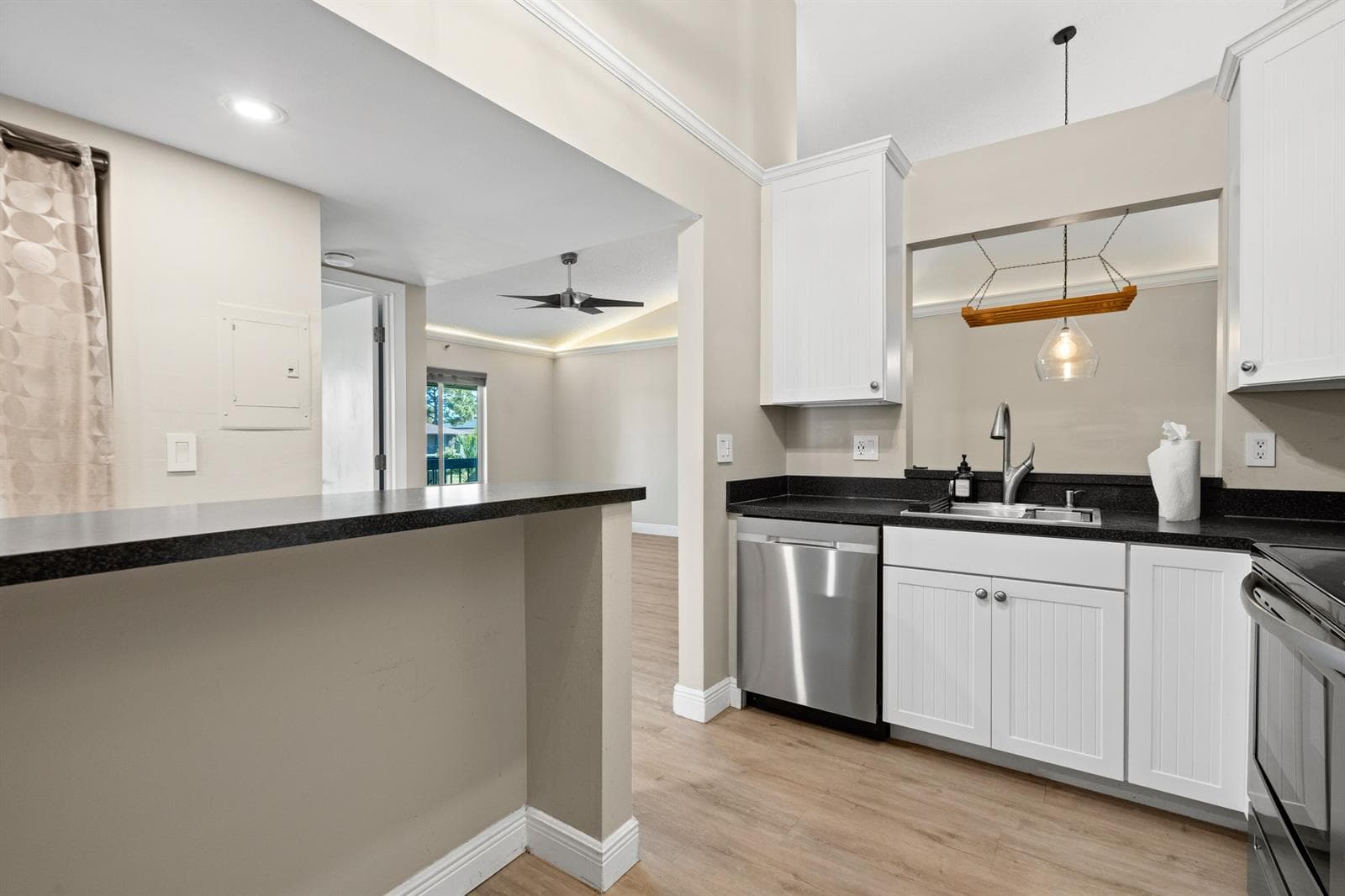 6299 CHASEWOOD Drive # H, Jupiter, FL 33458 photo 8