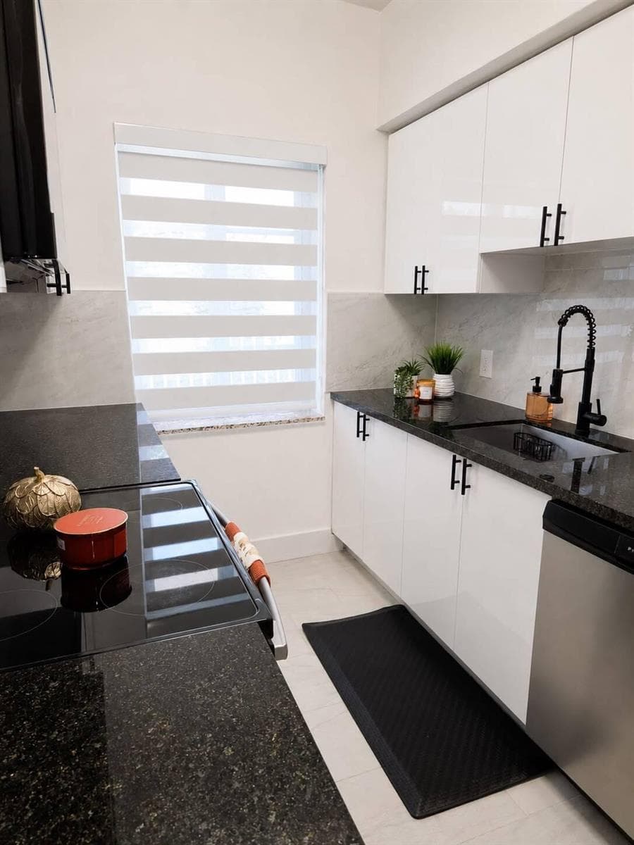 2131 Calais Drive # 7, Miami Beach, FL 33141 photo 9