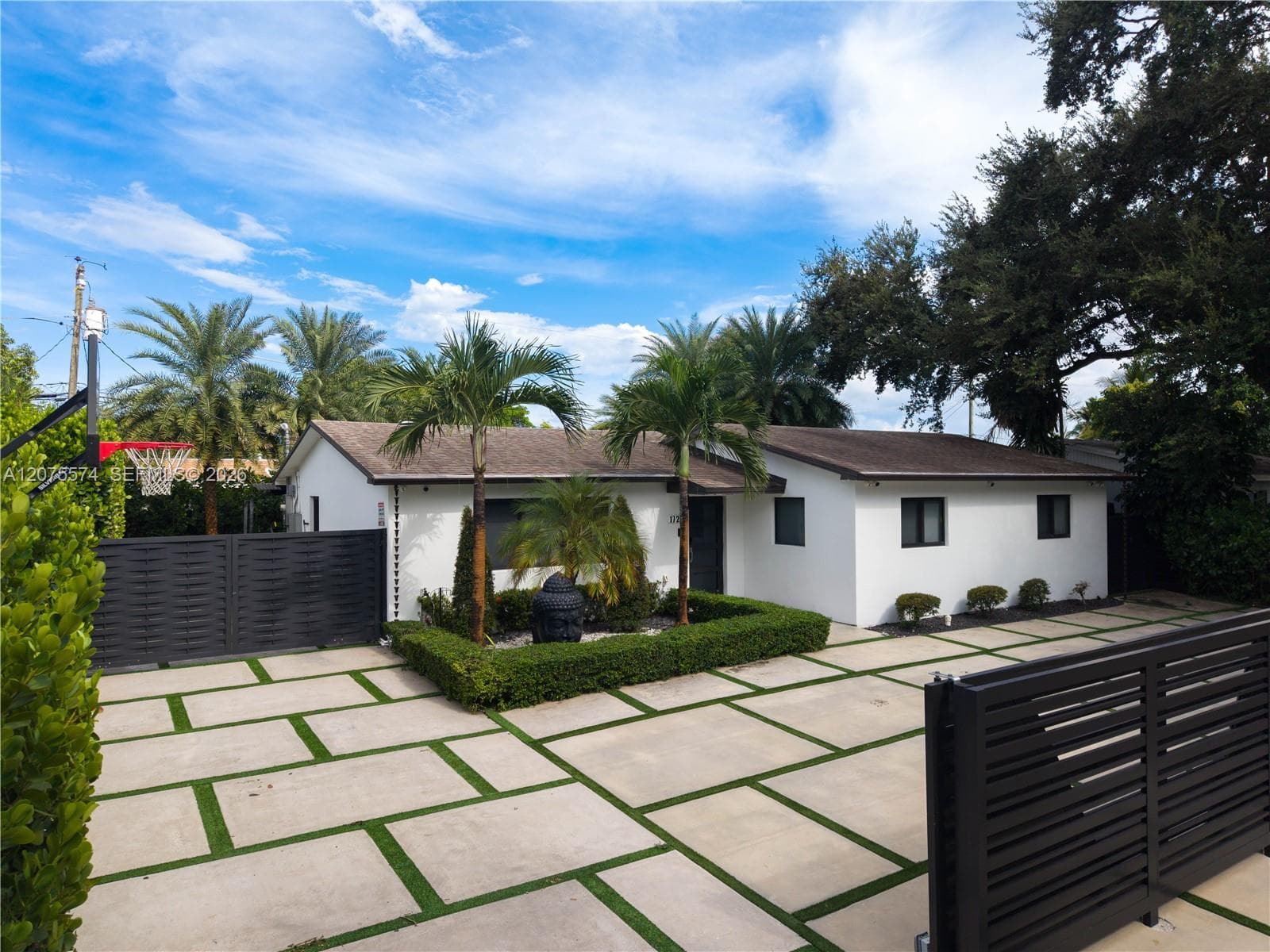 1721 SW 96th Ave, Miramar, FL 33025 photo 2
