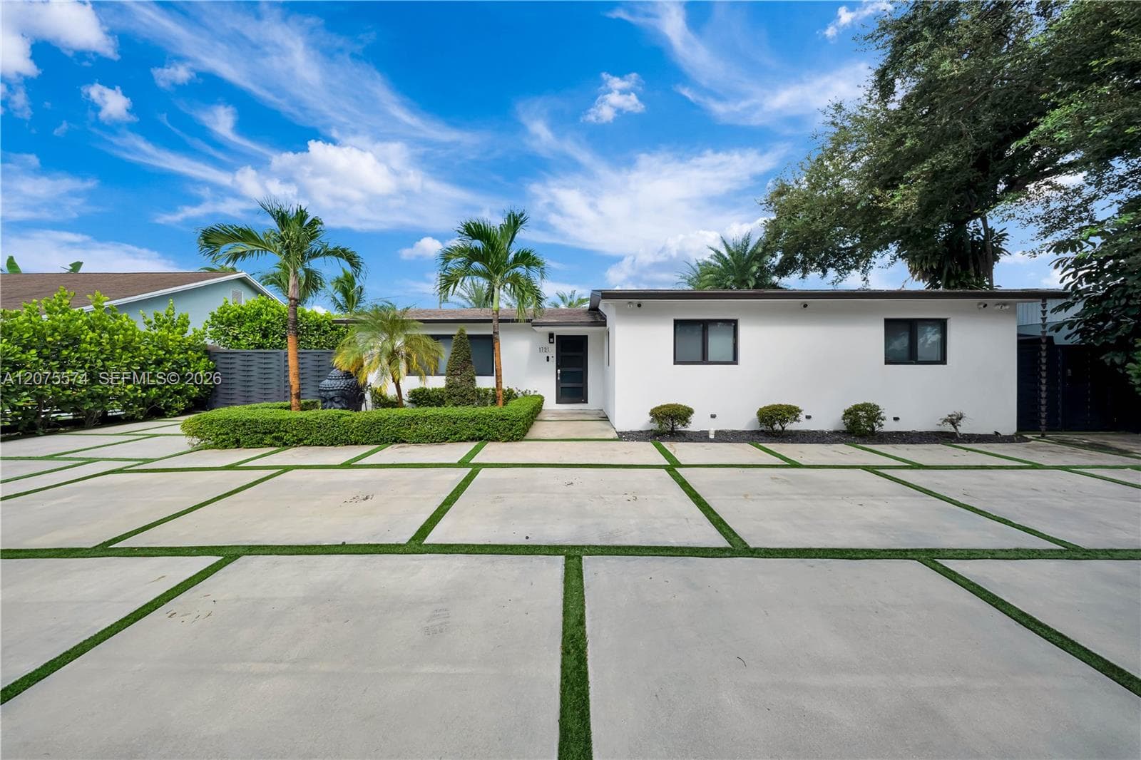 1721 SW 96th Ave, Miramar, FL 33025