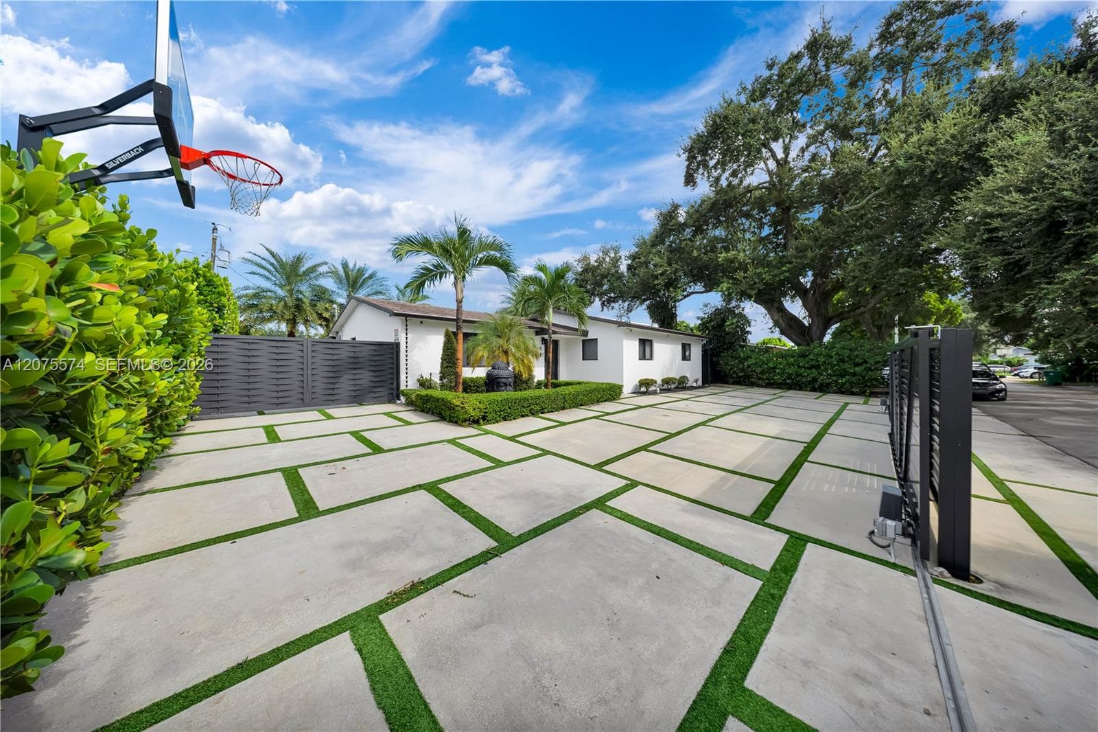 1721 SW 96th Ave, Miramar, FL 33025 photo 9