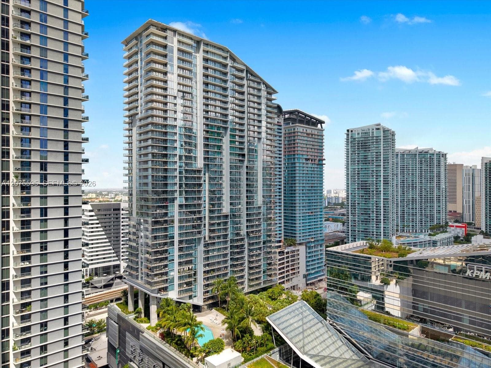 88 SW 7th St # 2204, Miami, FL 33130