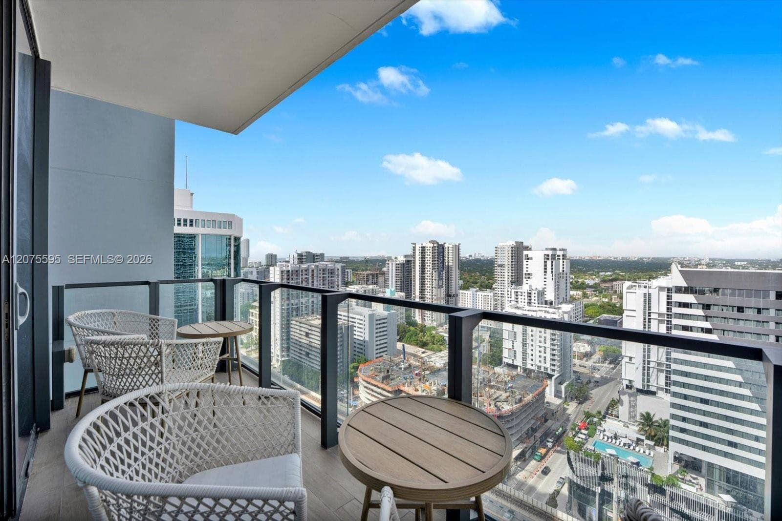 88 SW 7th St # 2204, Miami, FL 33130 photo 5