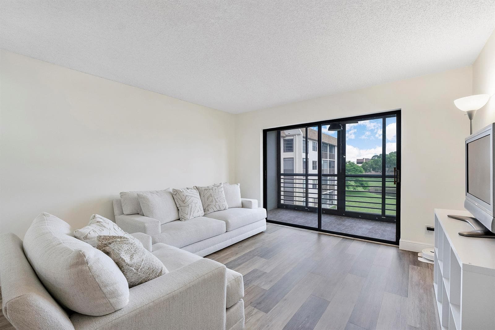 10444 NW 30TH Court # 307, Sunrise, FL 33322 photo 12