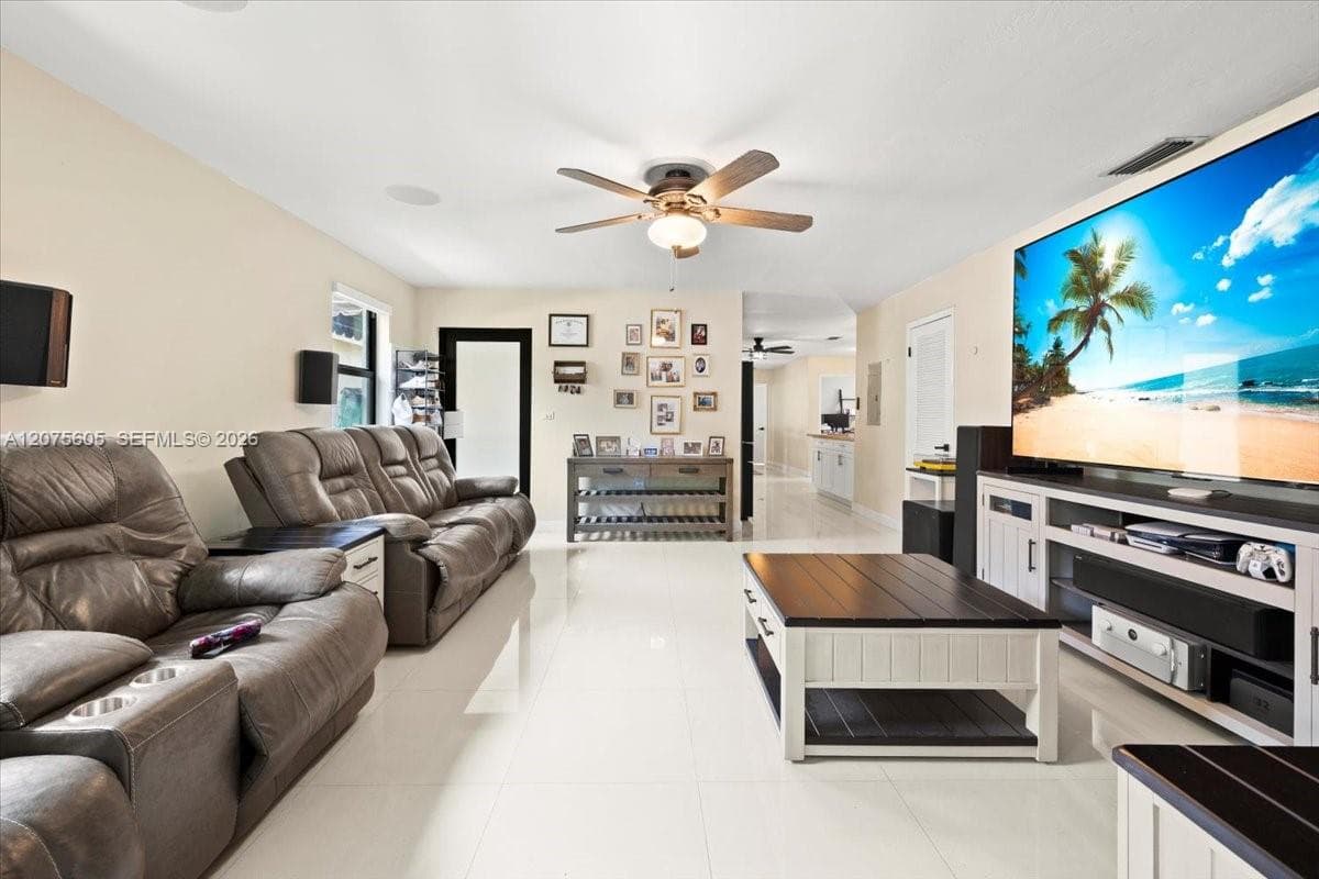 40 NW 119th St # 0, Miami, FL 33168 photo 5