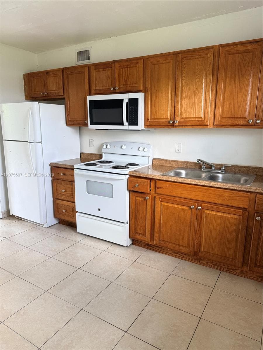 520 SW Krome Ter # 4, Homestead, FL 33030 photo 6