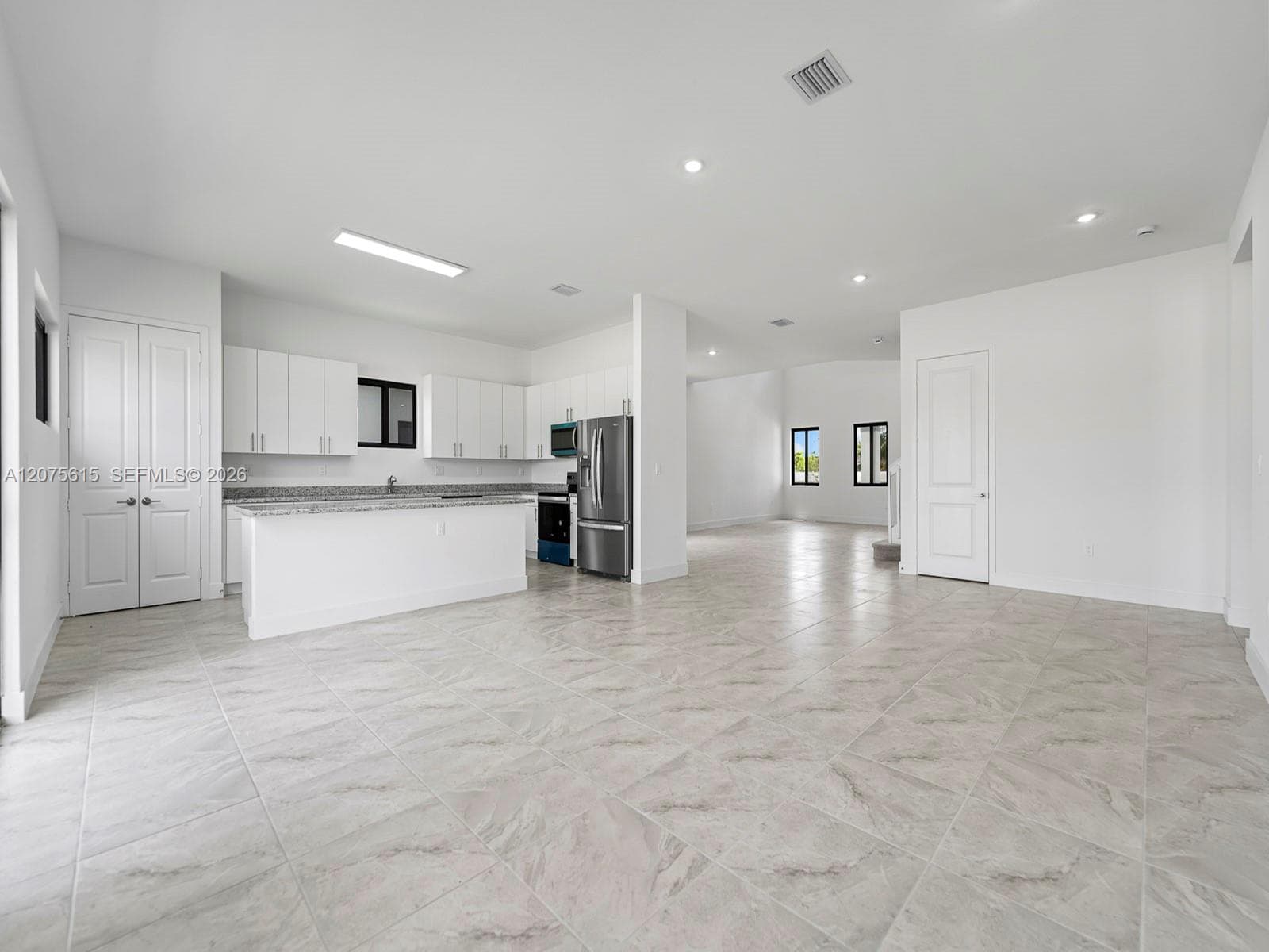 18911 SW 317th Ter, Homestead, FL 33030 photo 12
