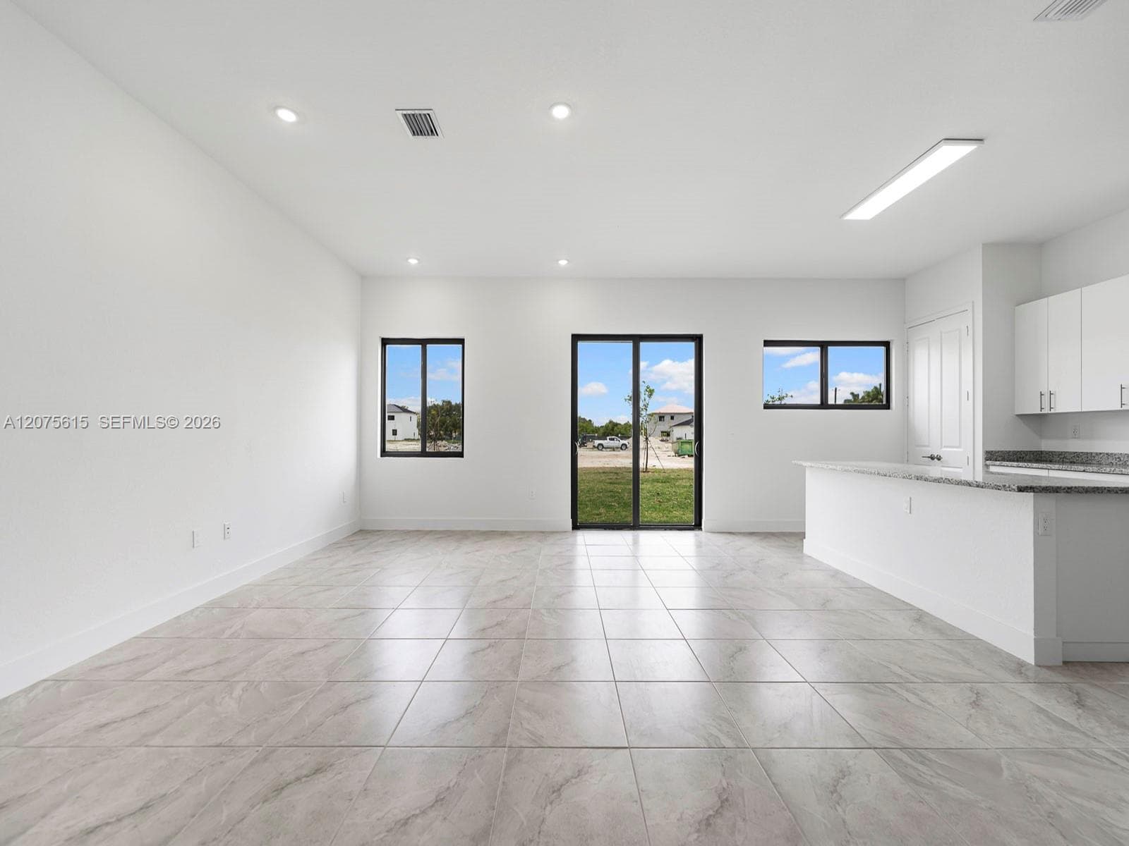 18911 SW 317th Ter, Homestead, FL 33030 photo 11