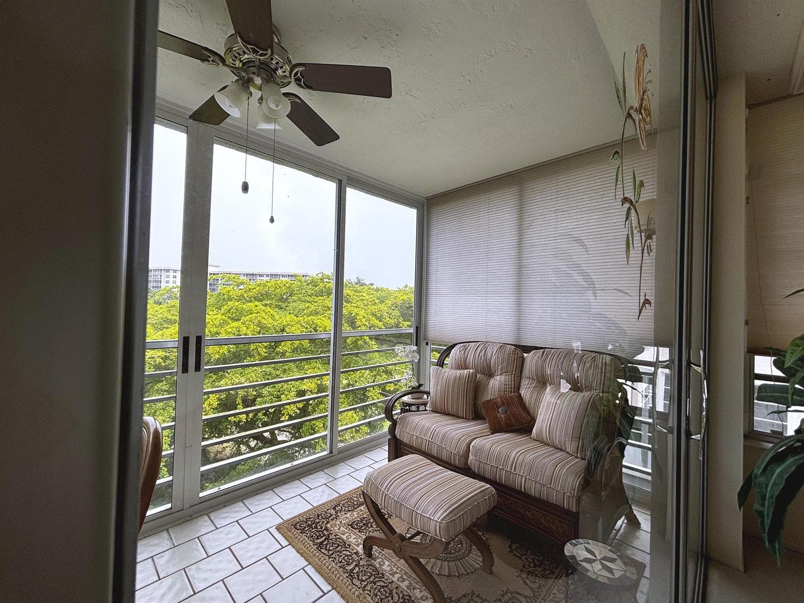 3930 OAKS CLUBHOUSE Drive # 506, Pompano Beach, FL 33069 photo 13