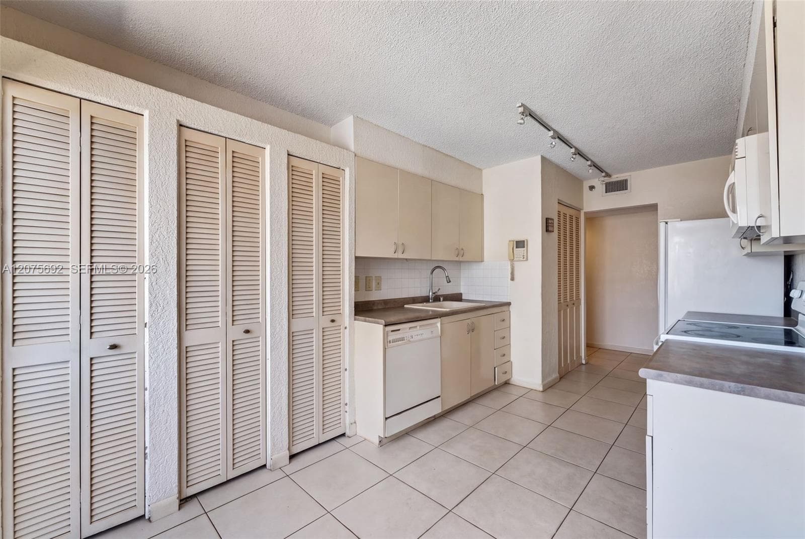 1201 S Ocean Dr # 1009N, Hollywood, FL 33019 photo 8