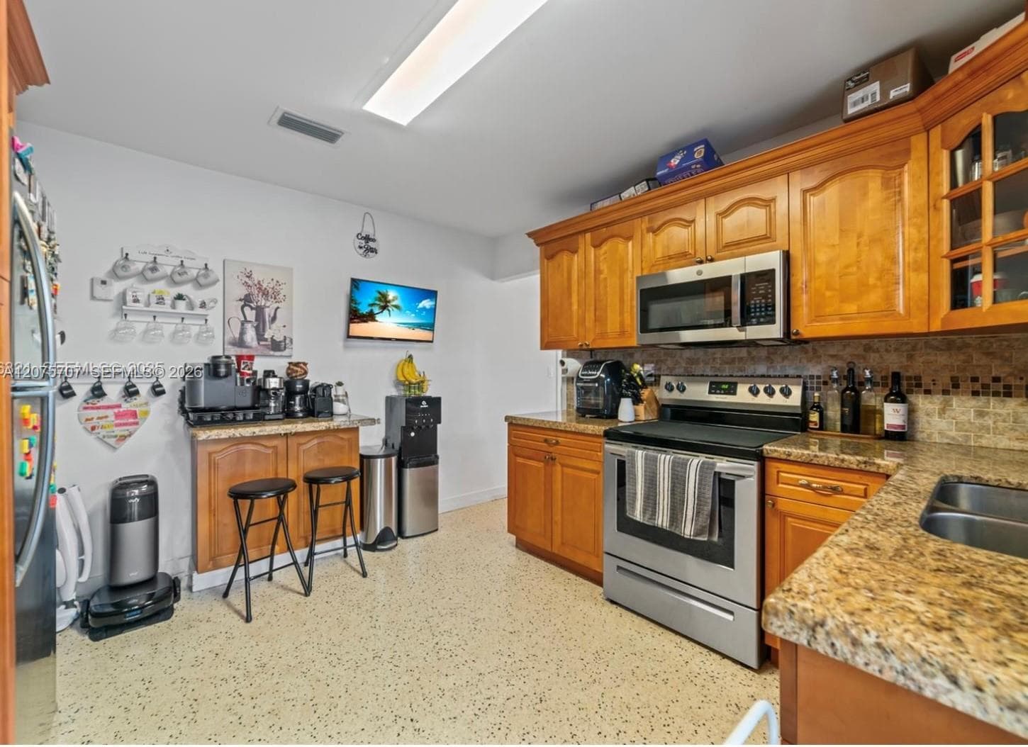 1136 NW 34th Ave # Main, Miami, FL 33125 photo 10