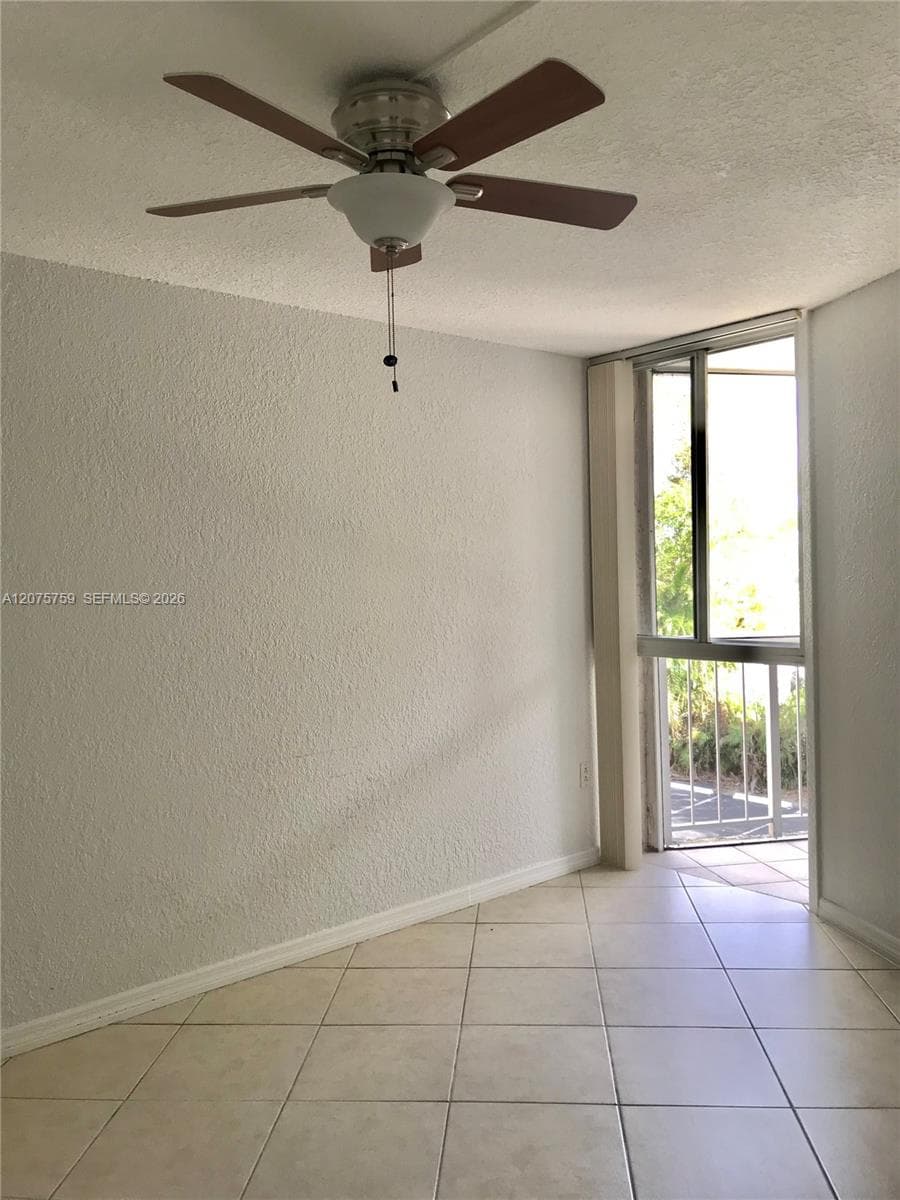 6955 NW 186th St # F310, Hialeah, FL 33015 photo 7