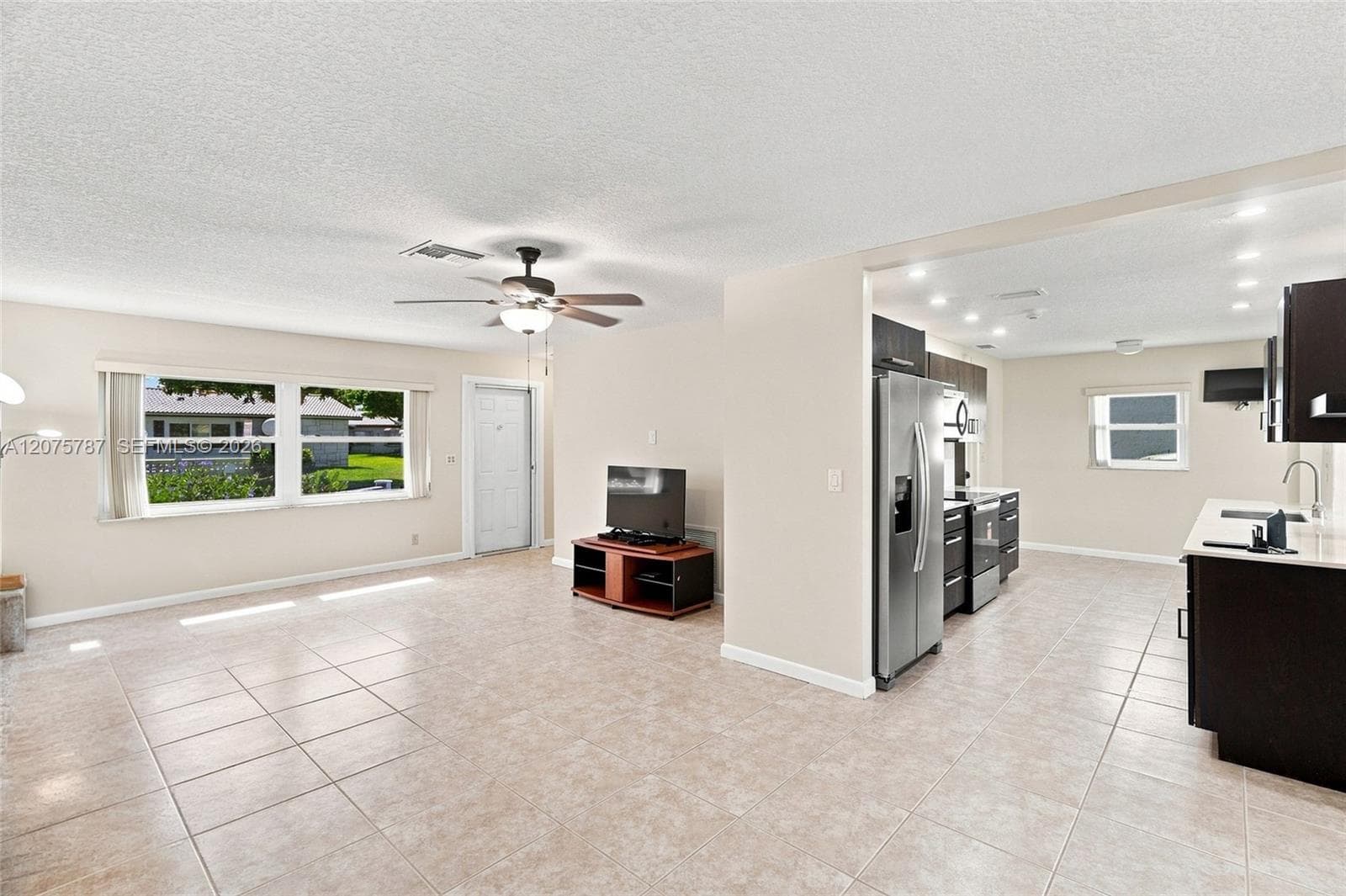 1431 NW 85th Way, Plantation, FL 33322 photo 6