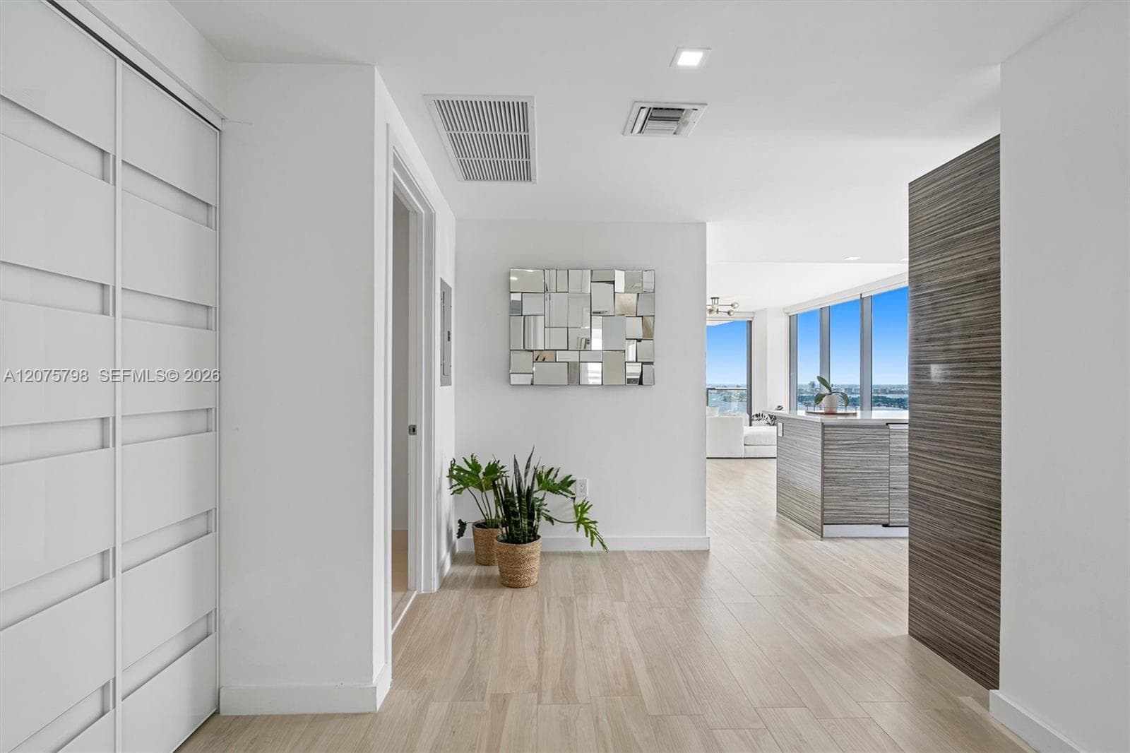 460 NE 28th St # 3508, Miami, FL 33137 photo 3
