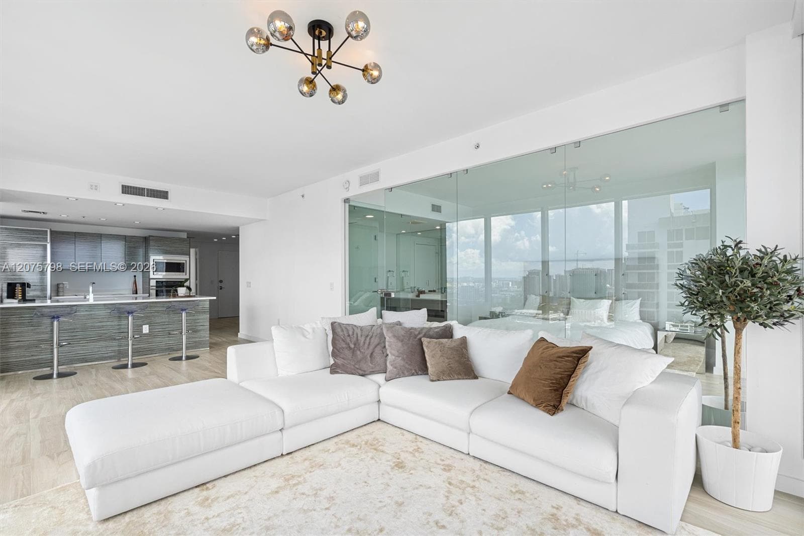 460 NE 28th St # 3508, Miami, FL 33137 photo 4