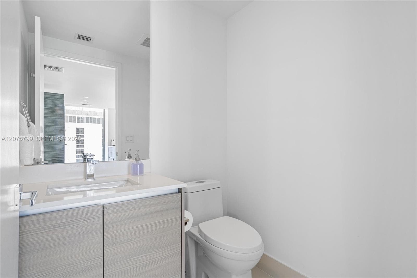 460 NE 28th St # 3508, Miami, FL 33137 photo 11
