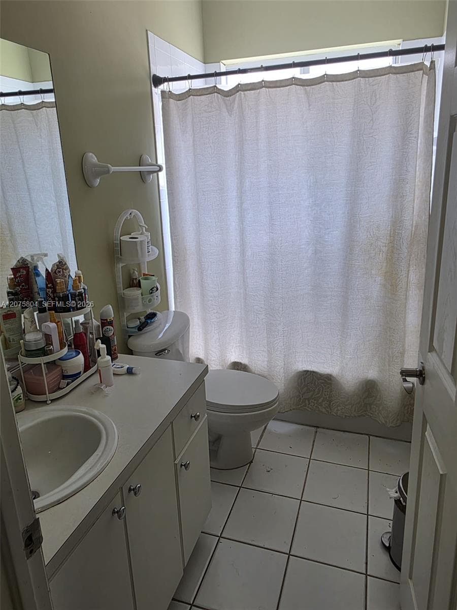 Listing photo 9