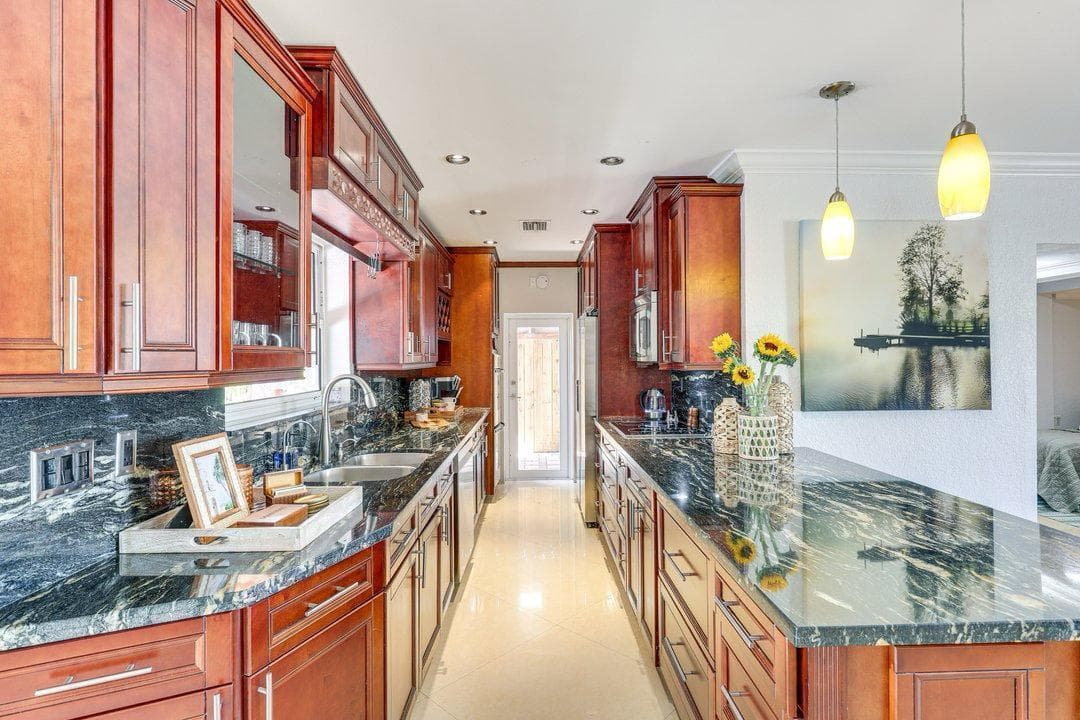 1313 SE 1ST Way, Deerfield Beach, FL 33441 photo 9
