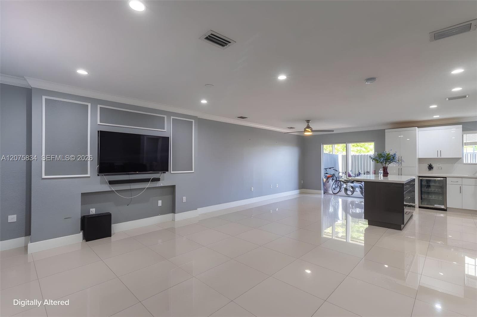 9425 NW 114th Ln # 3, Hialeah Gardens, FL 33018 photo 7