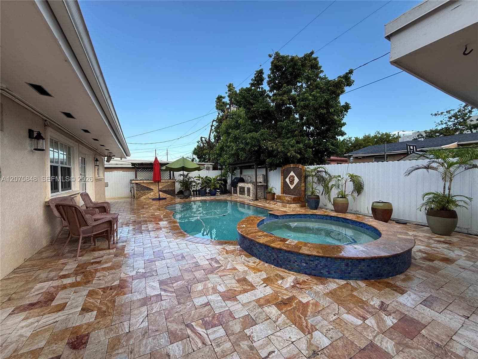 3889 NW 5th St, Miami, FL 33126 photo 6