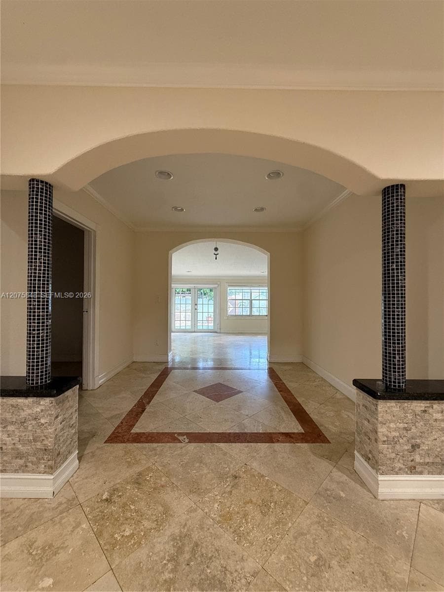 3889 NW 5th St, Miami, FL 33126 photo 7