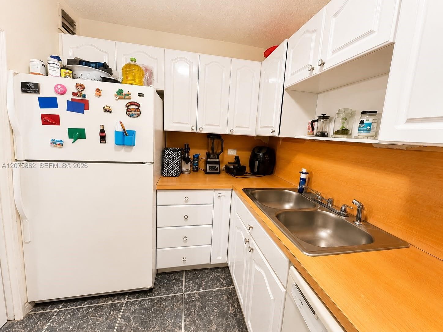 3730 Inverrary Dr # 3B, Lauderhill, FL 33319 photo 12
