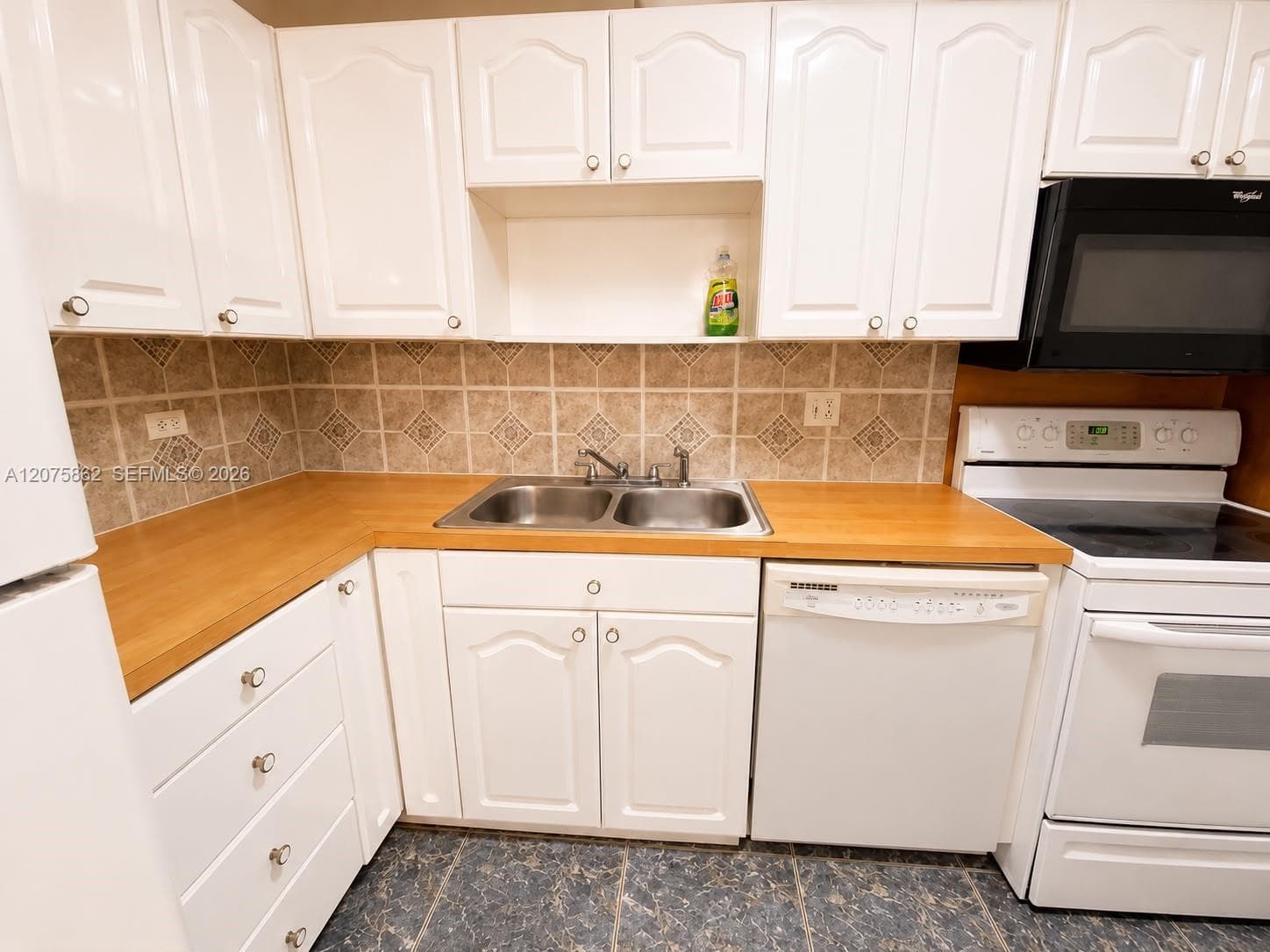 3730 Inverrary Dr # 3B, Lauderhill, FL 33319 photo 11