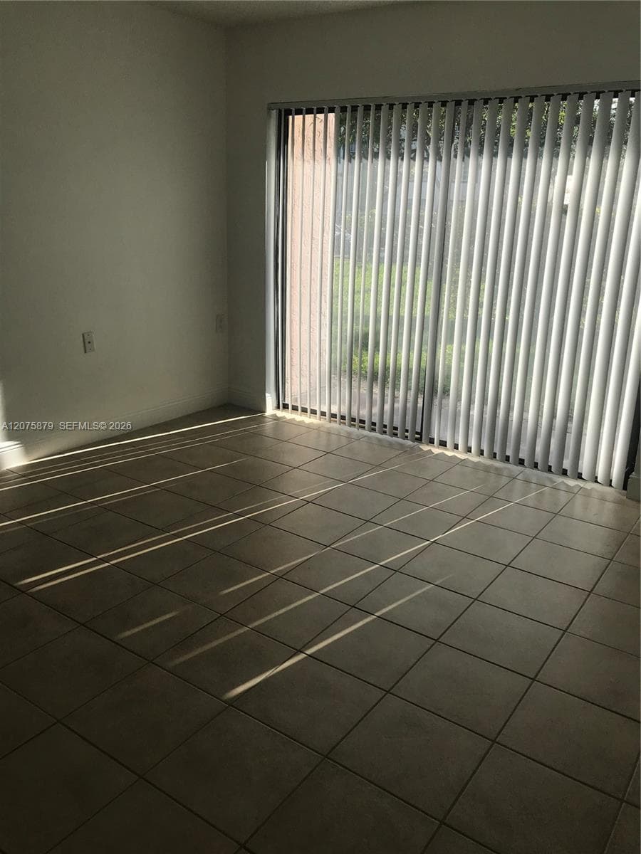 7095 NW 179th St # 112, Hialeah, FL 33015 photo 10