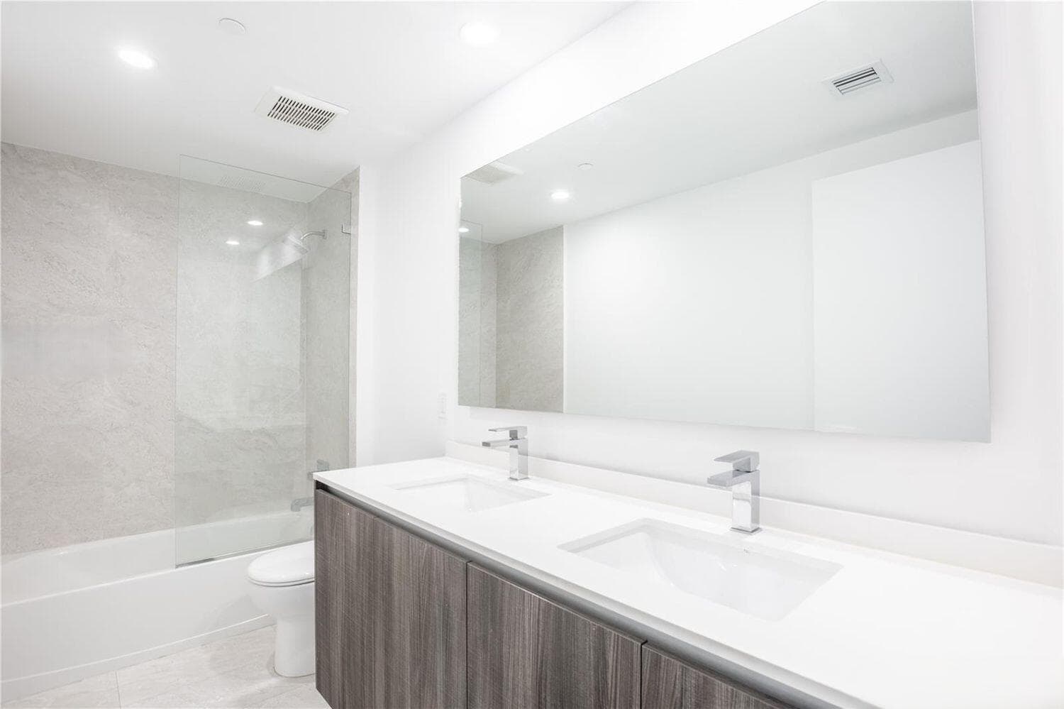488 NE 18TH Street # 2200, Miami, FL 33132 photo 13