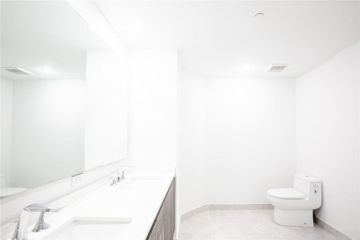 488 NE 18TH Street # 2200, Miami, FL 33132 photo 9