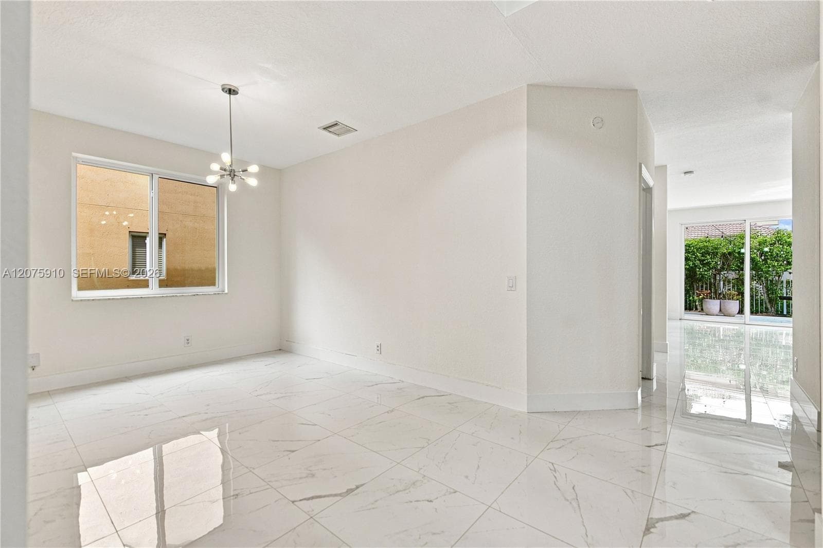 445 Conservation Dr, Weston, FL 33327 photo 5