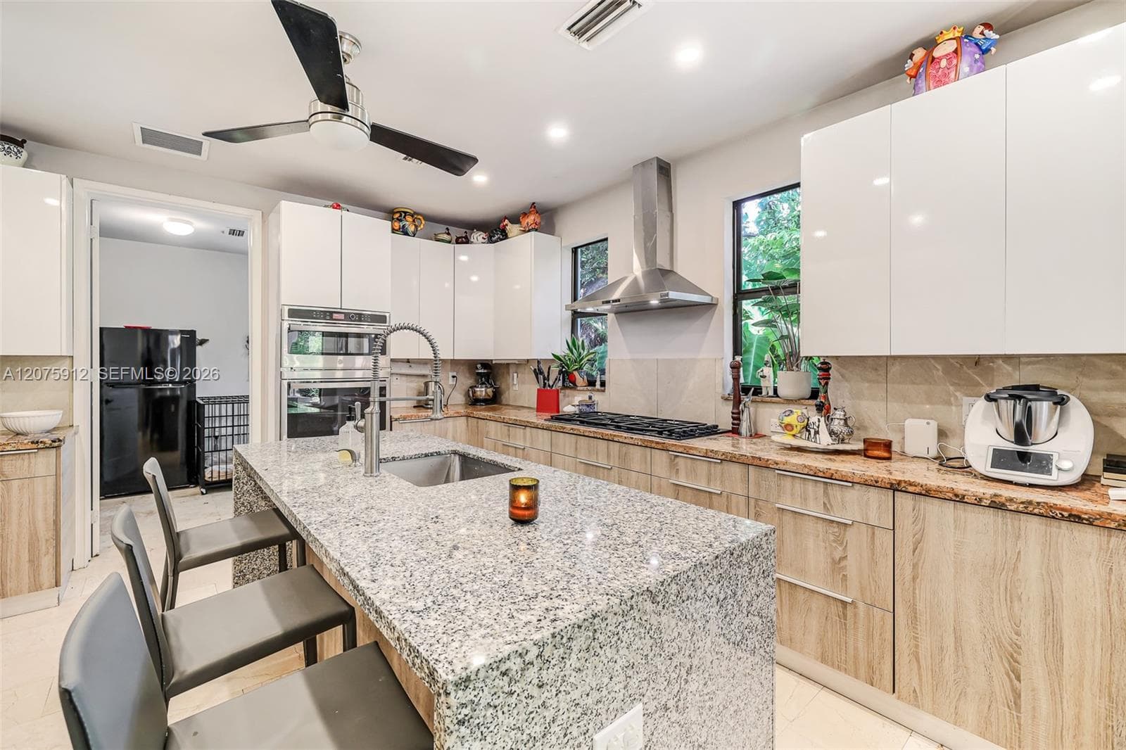 6550 SW 75th Ter, South Miami, FL 33143 photo 9