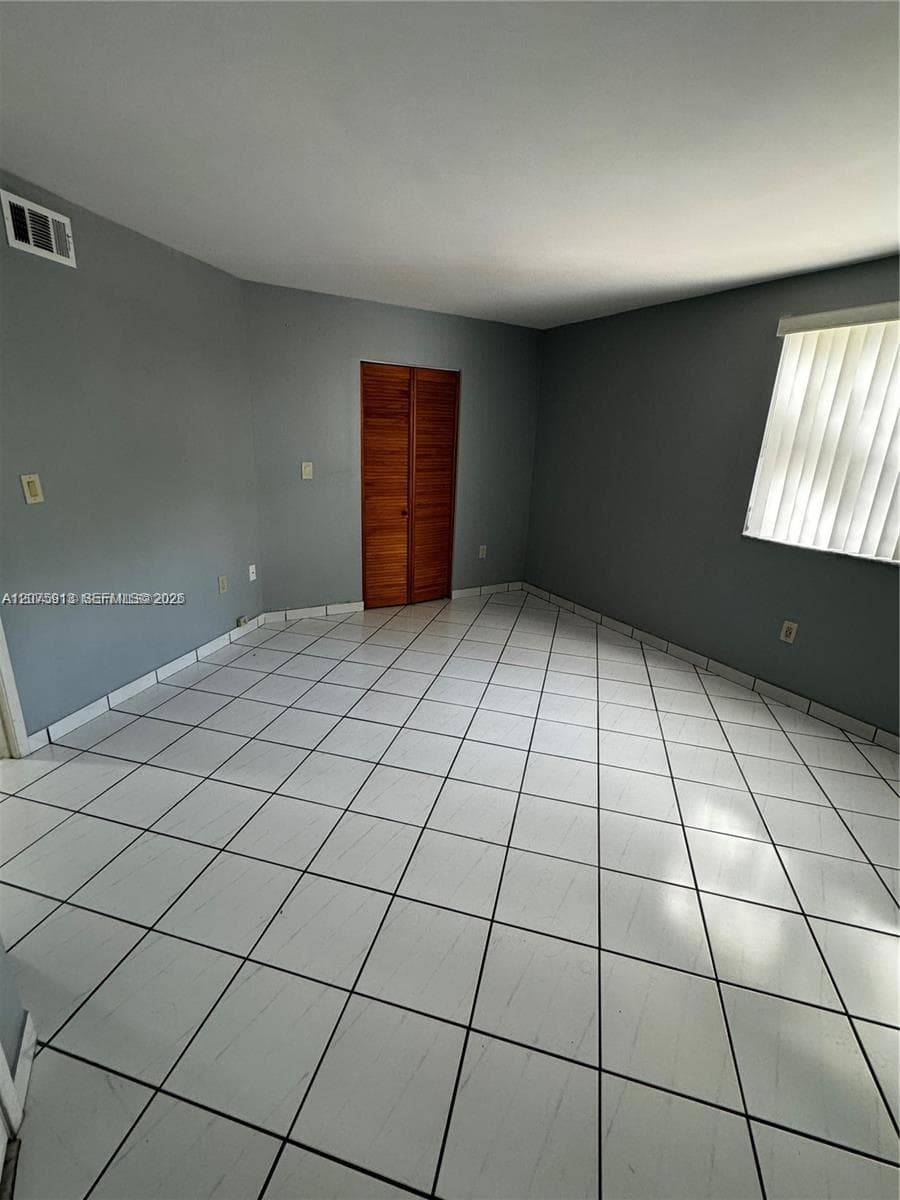 10257 NW 9th St Cir # 102-10, Miami, FL 33172 photo 10
