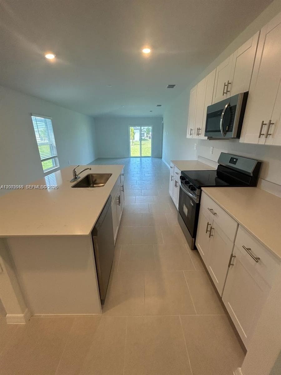 4022 N San Felice Ln, Fort Myers, FL 33917 photo 5