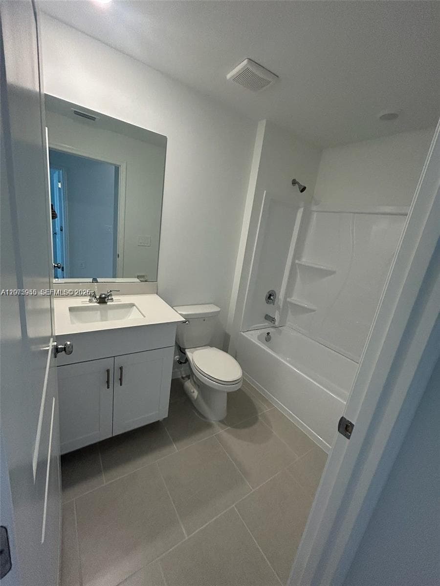 4022 N San Felice Ln, Fort Myers, FL 33917 photo 9