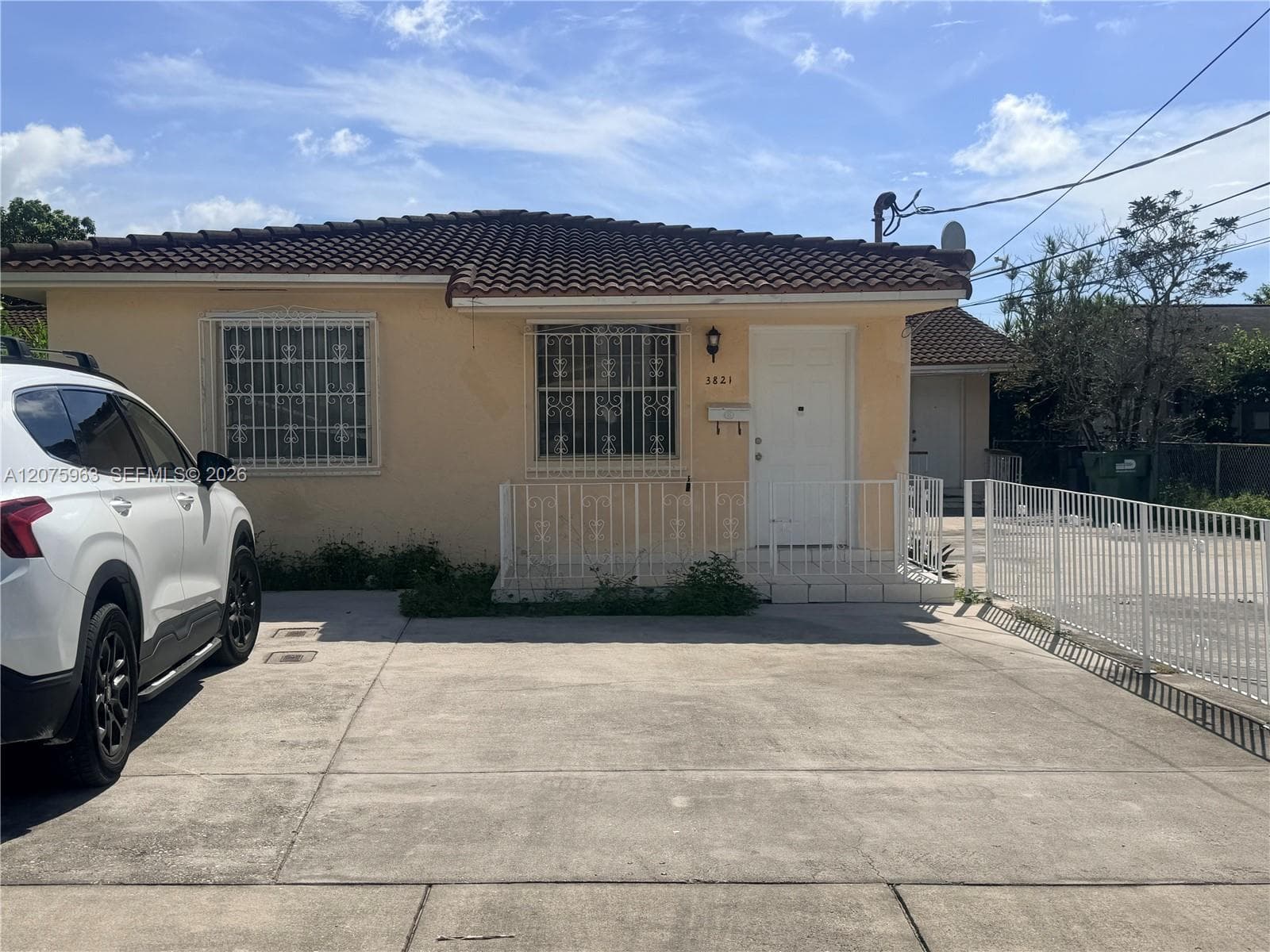 3821 SW 89th Ct # Front, Miami, FL 33165