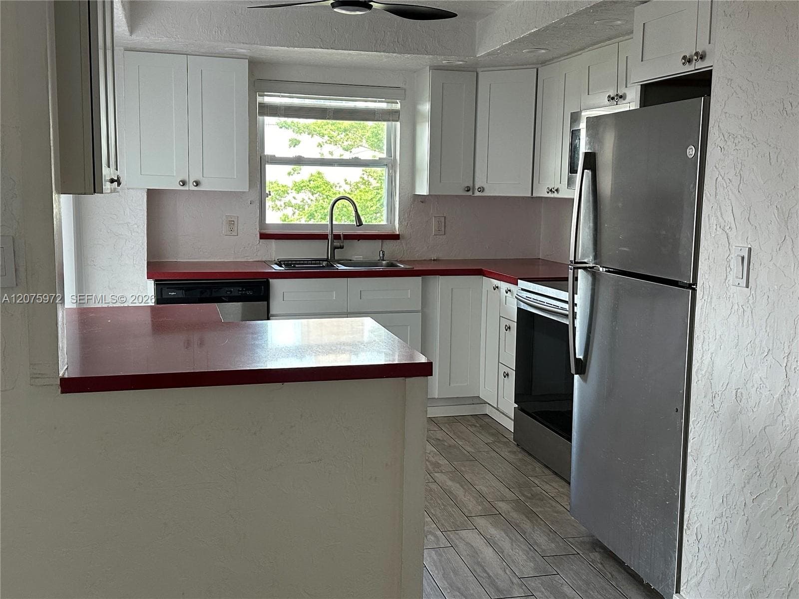 180 NE 12th Ave # 17E, Hallandale Beach, FL 33009